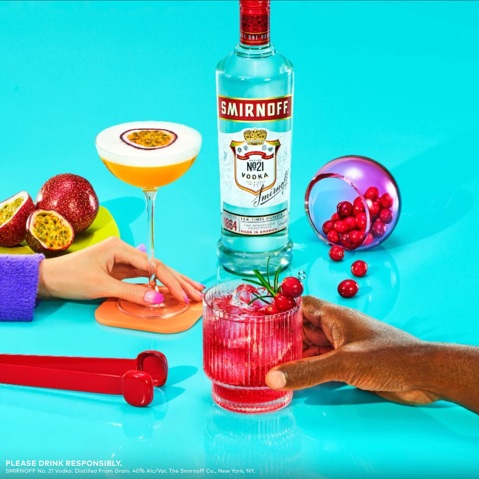Smirnoff No.21 Red Label Vodka Bottle 37.5% Vol 70cl 2